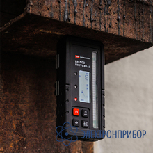 Универсальный приемник лазерного луча для ротационных нивелиров (для зеленого и красного луча) ADA LR-500 R/G