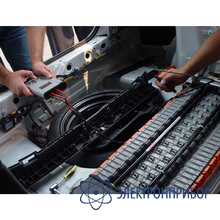 Анализатор аккумуляторных батарей AEA30V