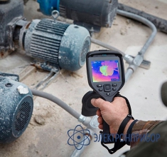 Тепловизор с широкоугольным объективом FLIR E86/42°