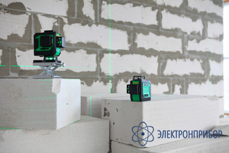 Лазерный уровень INSTRUMAX GREENLINER 3-360/B SET